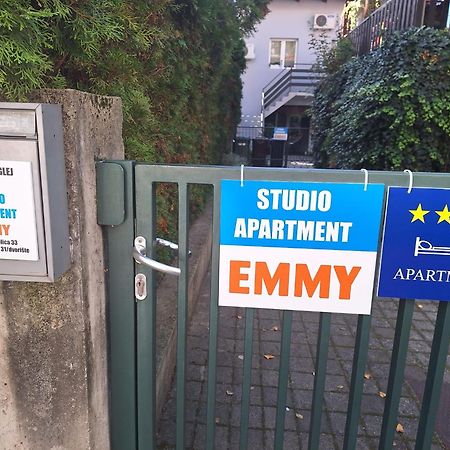 New Studio Apartment Emmy With Free Street Parking Zagrzeb Zewnętrze zdjęcie